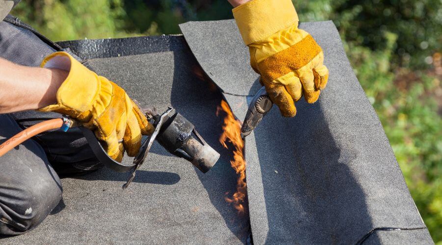 Professional flood damage restoration services in Diamondville, WY
