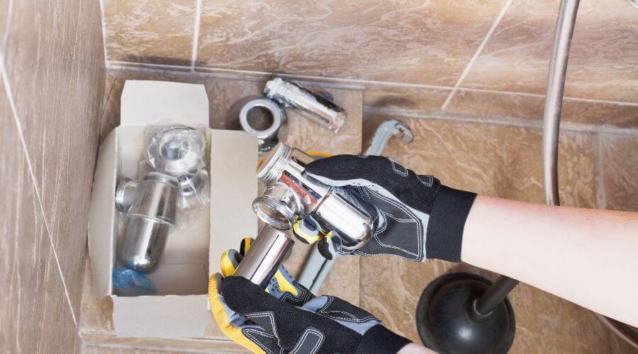 Expert flood damage restoration services in Diamondville, WY